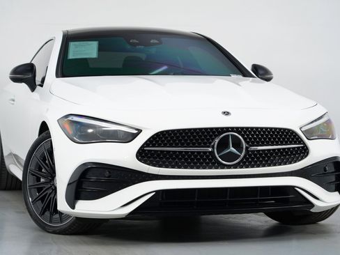 Used 2024 Mercedes-Benz CLE 450 4MATIC Coupe w/ Driver Assistance Package image 4