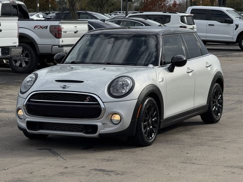 Used 2019 MINI Cooper S image 5