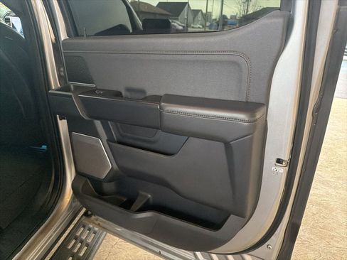 Used 2022 Ford F150 Raptor w/ Equipment Group 801A High image 5