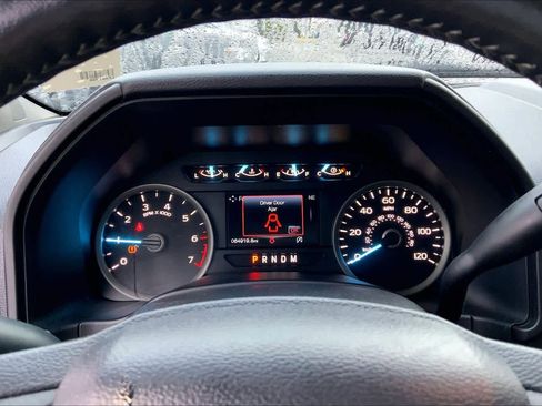 Used 2020 Ford F150 XLT w/ Equipment Group 302A Luxury AWD/4WD image 24