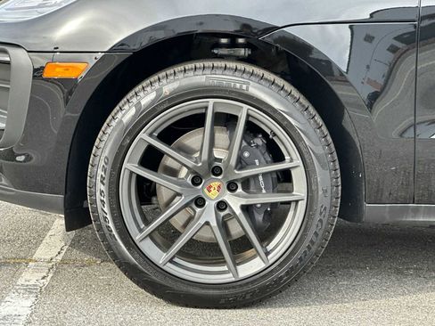 New 2026 Porsche Macan Turbo image 28