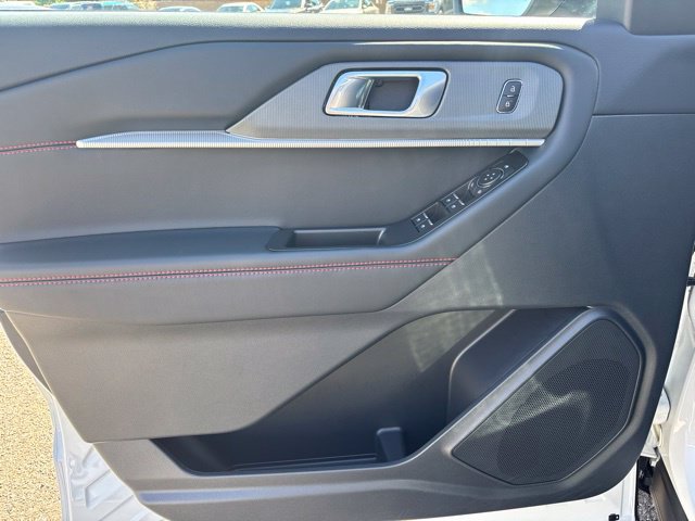 New 2026 Ford Explorer ST-Line AWD/4WD image 13