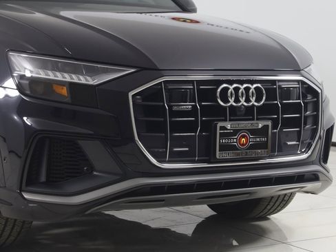 Used 2021 Audi Q8 Prestige w/ Prestige Package image 41