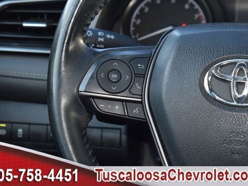 Used 2021 Toyota Camry SE image 25