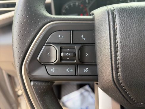 Used 2025 Toyota Tundra SR5 AWD/4WD image 20
