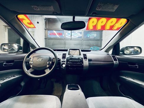 Used 2005 Toyota Prius image 12