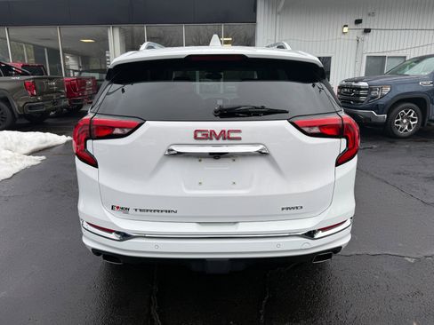 Used 2019 GMC Terrain Denali image 4