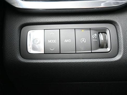 New 2026 GMC Acadia Denali w/ Super Cruise Package image 17