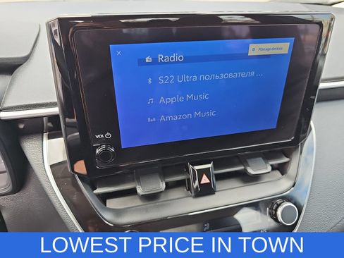 Used 2025 Toyota Corolla LE FWD image 20