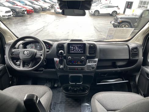 Used 2023 RAM ProMaster 2500 image 16