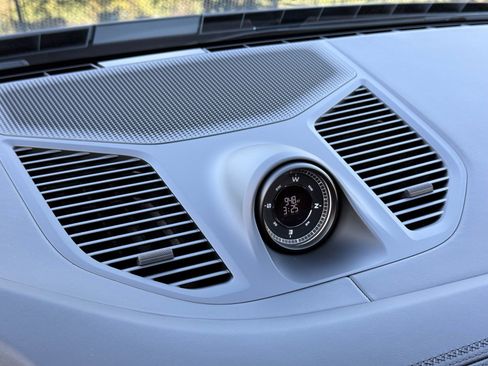 New 2026 Porsche Cayenne GTS AWD/4WD image 18
