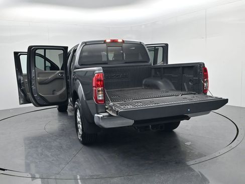 Used 2019 Nissan Frontier SV image 55