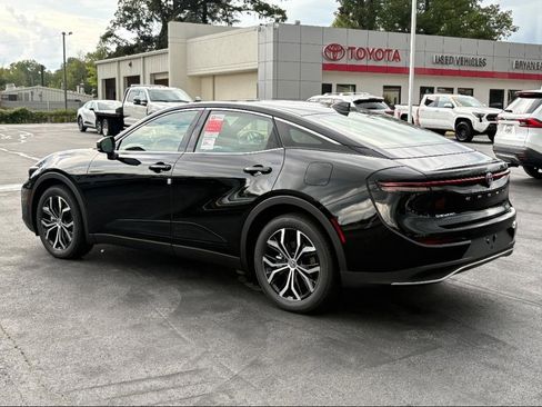 New 2026 Toyota Crown XLE image 27