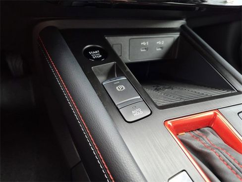 New 2025 Nissan Kicks SR w/ Illumination Package image 15