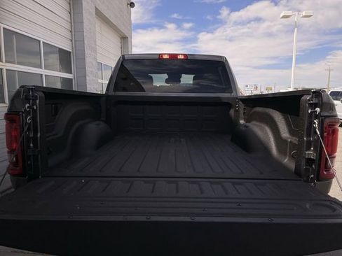 Used 2025 RAM 2500 Big Horn AWD/4WD image 23