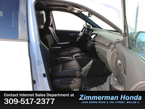 Certified 2022 Honda Passport TrailSport image 20