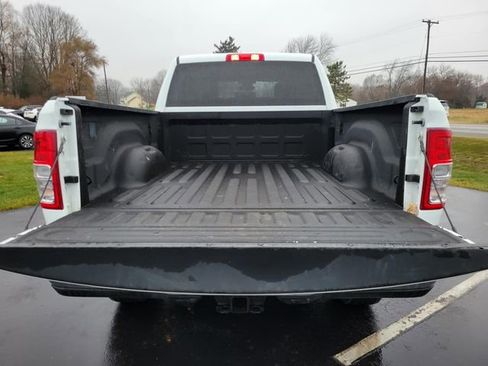 Used 2024 RAM 2500 Big Horn w/ Bed Utility Group image 11