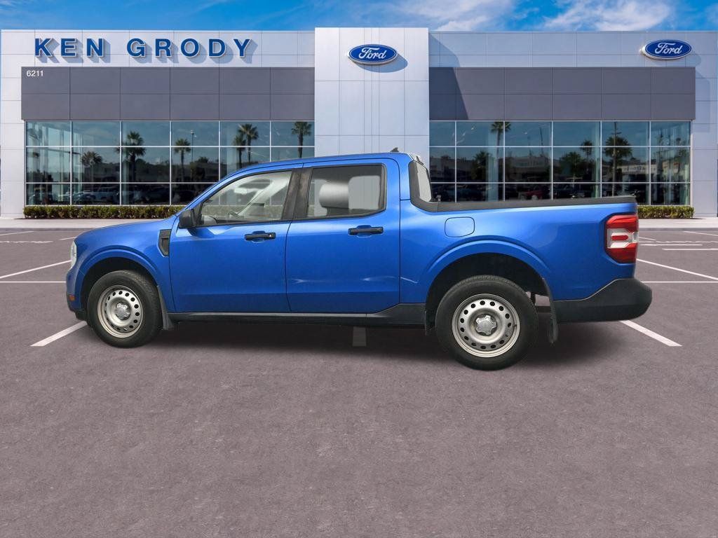 Used 2022 Ford Maverick XL FWD image 3
