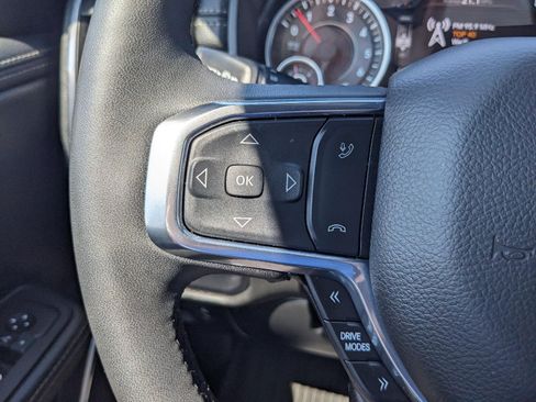 Used 2025 RAM 1500 Laramie AWD/4WD image 16