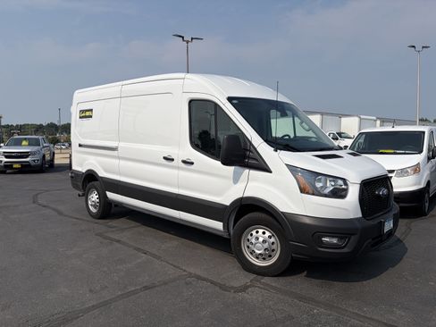 Used 2024 Ford Transit 350 148 Medium Roof AWD w/ Load Area Protection Package image 7