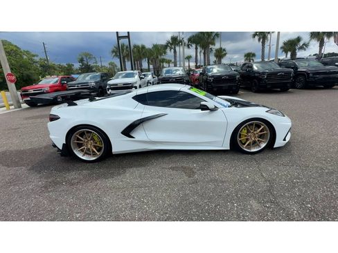 Used 2022 Chevrolet Corvette Stingray Coupe w/ Battery Protection Package RWD image 9