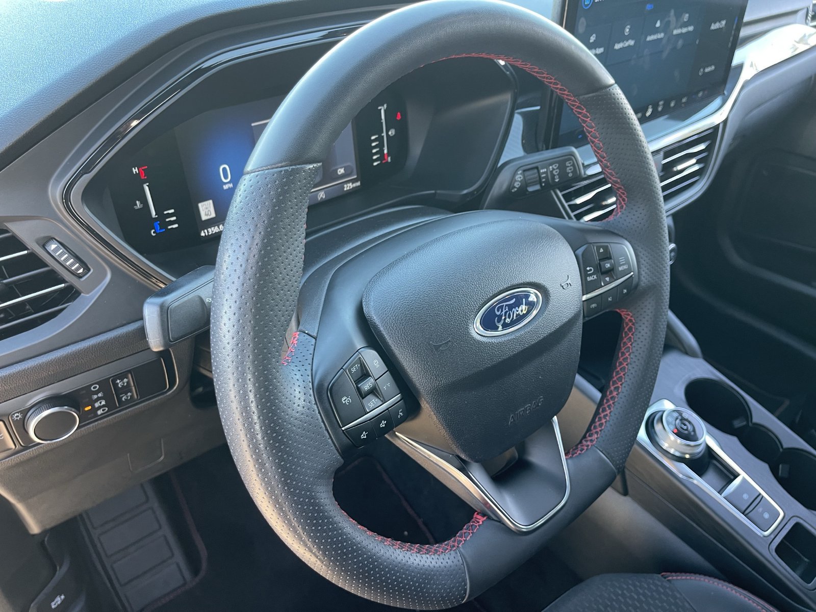 Certified 2023 Ford Escape ST-Line w/ Tech Pack #1 FWD image 28