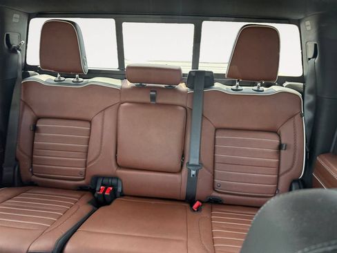 Used 2024 GMC Sierra 1500 Denali Ultimate AWD/4WD image 13
