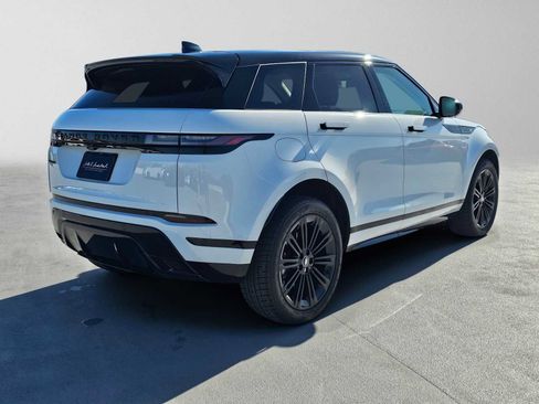 Used 2025 Land Rover Range Rover Evoque Dynamic SE AWD/4WD image 3