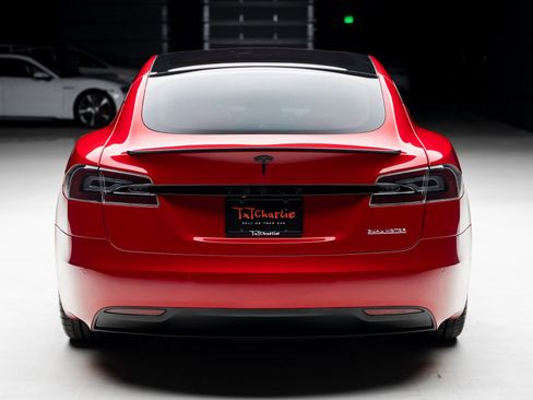 Used 2021 Tesla Model S Performance image 25
