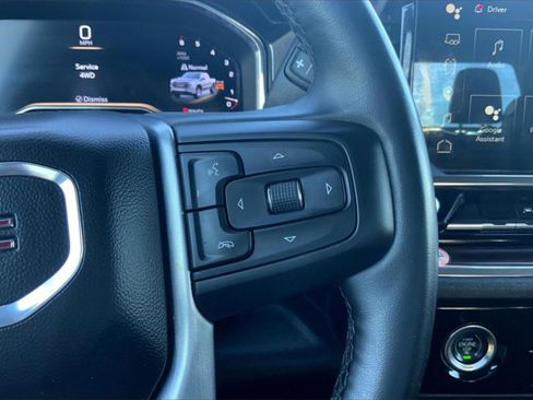 Used 2024 GMC Sierra 1500 SLT image 19