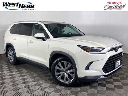 Used 2024 Toyota Grand Highlander AWD Hybrid image 1