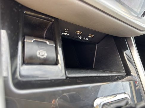 Used 2020 Subaru Outback Premium w/ Popular Package #1 image 25