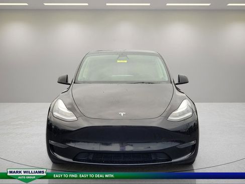 Used 2021 Tesla Model Y Long Range AWD/4WD image 9