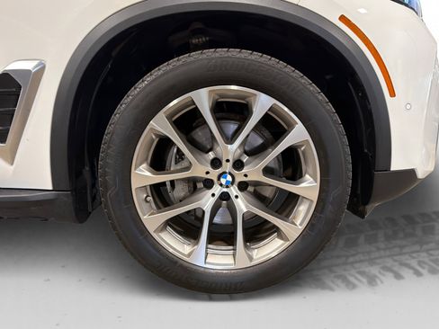 Used 2026 BMW X5 xDrive40i AWD/4WD image 55