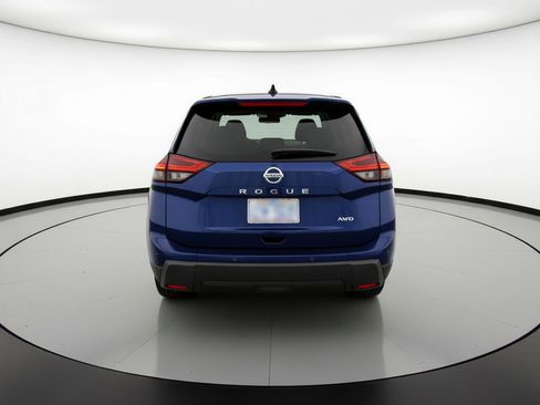 Used 2025 Nissan Rogue SV AWD/4WD image 7