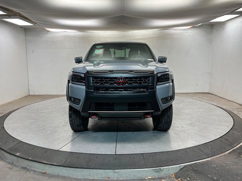 New 2026 Nissan Frontier PRO-4X w/ Pro-4x Convenience Package image 8