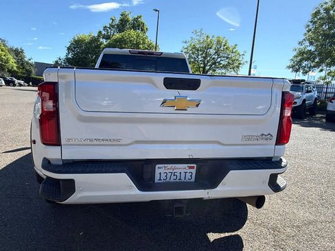 Used 2022 Chevrolet Silverado 3500 High Country w/ Safety Package II AWD/4WD image 6