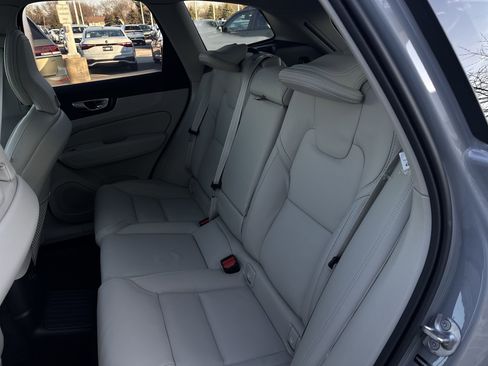 New 2026 Volvo XC60 T8 Ultra w/ Protection Package Premier image 26