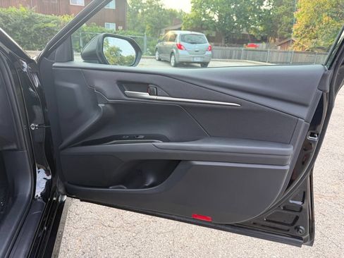 Used 2025 Toyota Camry LE FWD image 47