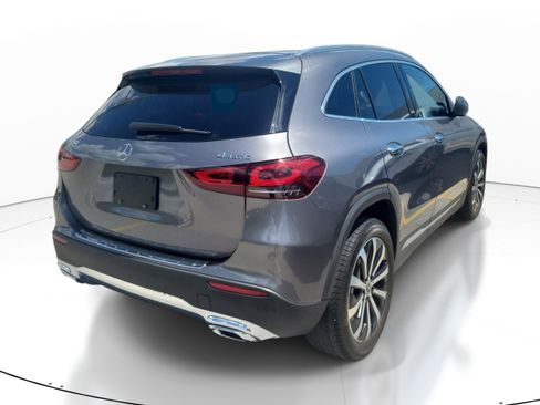 Used 2021 Mercedes-Benz GLA 250 4MATIC image 5