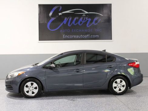 Used 2016 Kia Forte LX w/ LX Popular Package FWD image 6