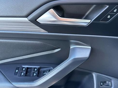 Used 2020 Volkswagen Jetta SEL image 11