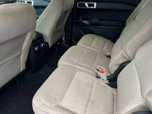 Used 2021 Ford Explorer 4WD image 12