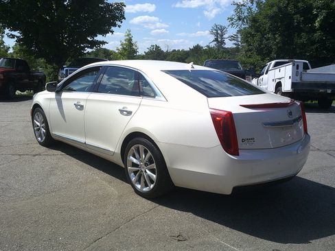 Used 2014 Cadillac XTS FWD image 7