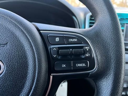 Used 2018 Kia Sportage LX image 26