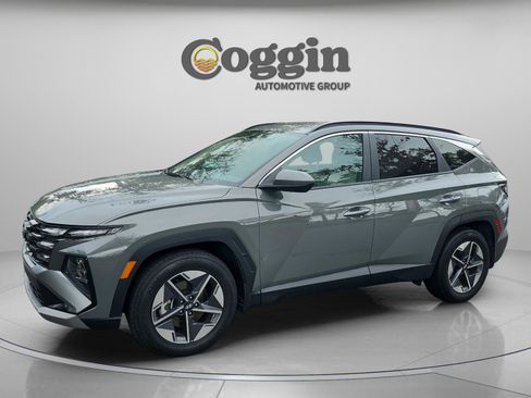 Used 2025 Hyundai Tucson SEL FWD image 1