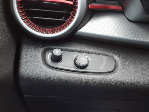 Used 2024 Chevrolet Trax RS w/ Driver Confidence Package image 16