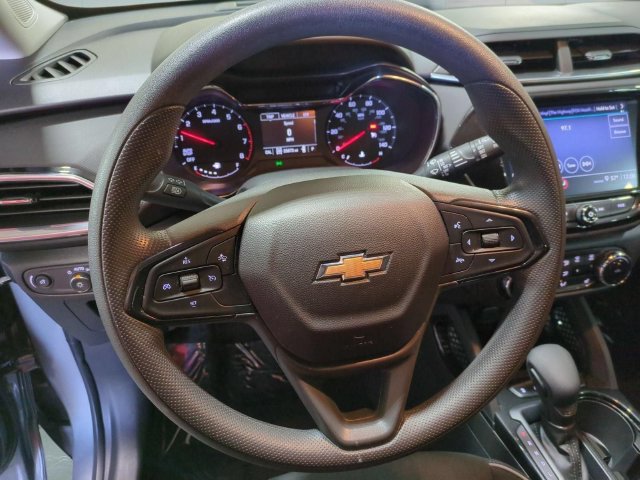 Used 2023 Chevrolet TrailBlazer LT w/ Convenience Package AWD/4WD image 17