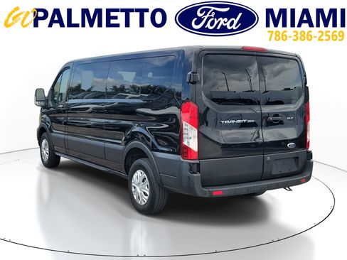 Used 2023 Ford Transit 350 XLT RWD image 4