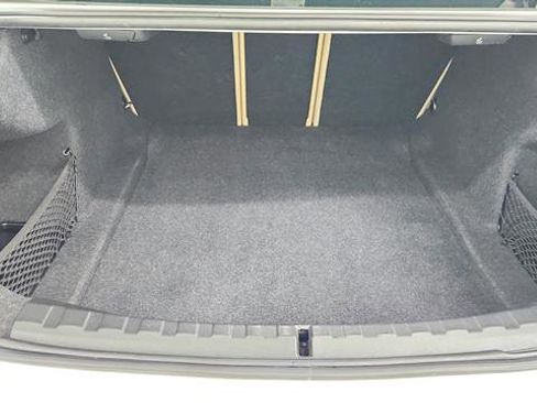 Used 2022 BMW 330i Sedan w/ Driving Assistance Package image 31